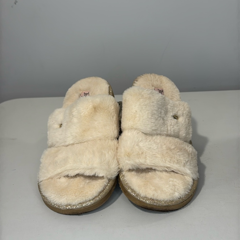 Juicy Couture Slipper JC-Swirl Faux Fur in‎ Cream Size 9 GUC